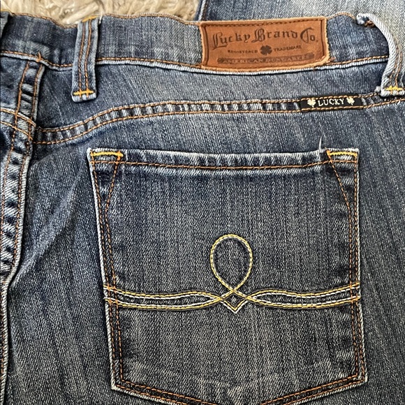 Lucky Brand Women's Blue Boot Cut Jeans - Picture 5 of 10